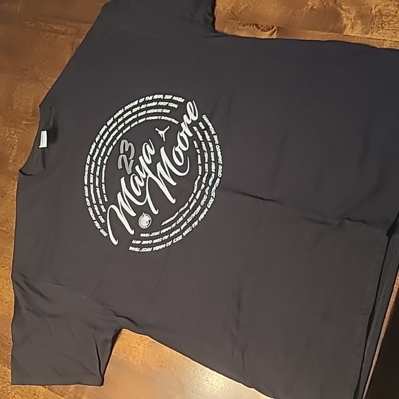 Maya Moore unisex Tee-Shirt  Black Lynx Jersey XL Retirement Basketball WNBA - Picture 1 of 3